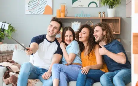 מוט סלפי קרייזי סייל